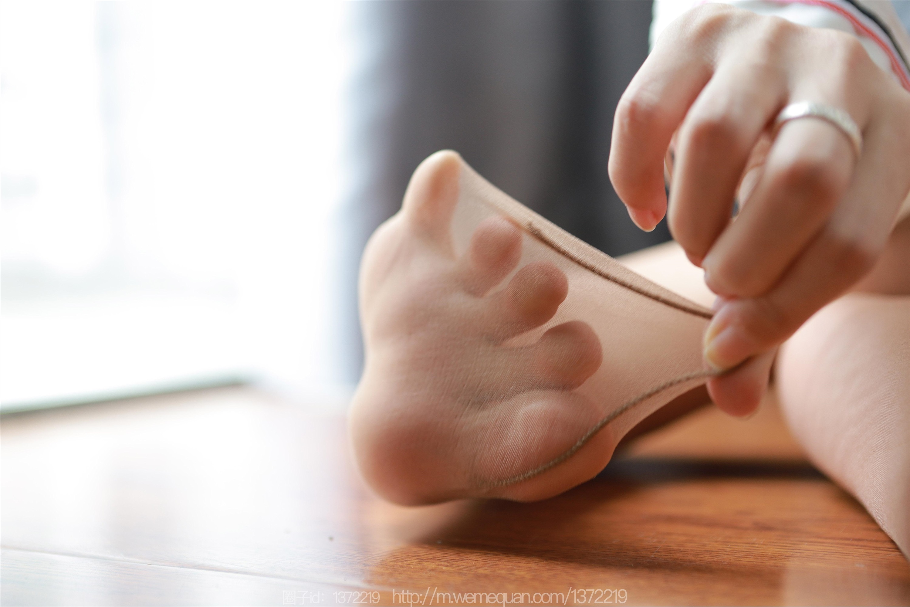 IESS异思趣向  2023.10.01 丝享家 1547 小宝《不开灯的房间》